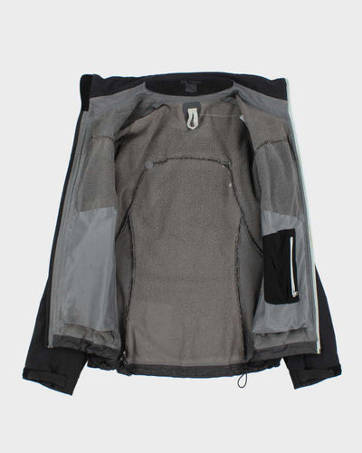 Vintage Women's 00s Arc'teryx Windstopper Soft Shell Jacket - M