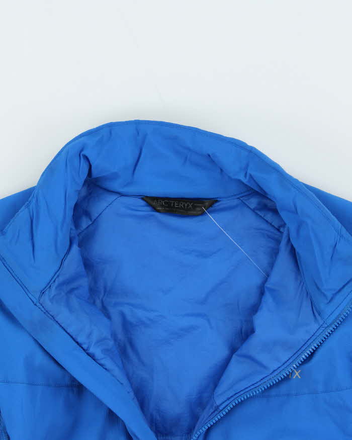 Vintage Women's Arc'teryx Atom LT Blue Padded Jacket - S