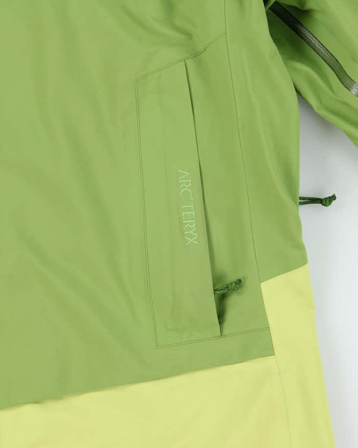 Vintage Women's 00s Arc'teryx Recco Goretex Hooded Ski Jacket - XL