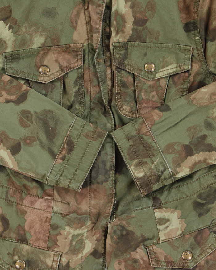 Vintage Y2k 00s Guess Camouflage Lightweight Jacket - S