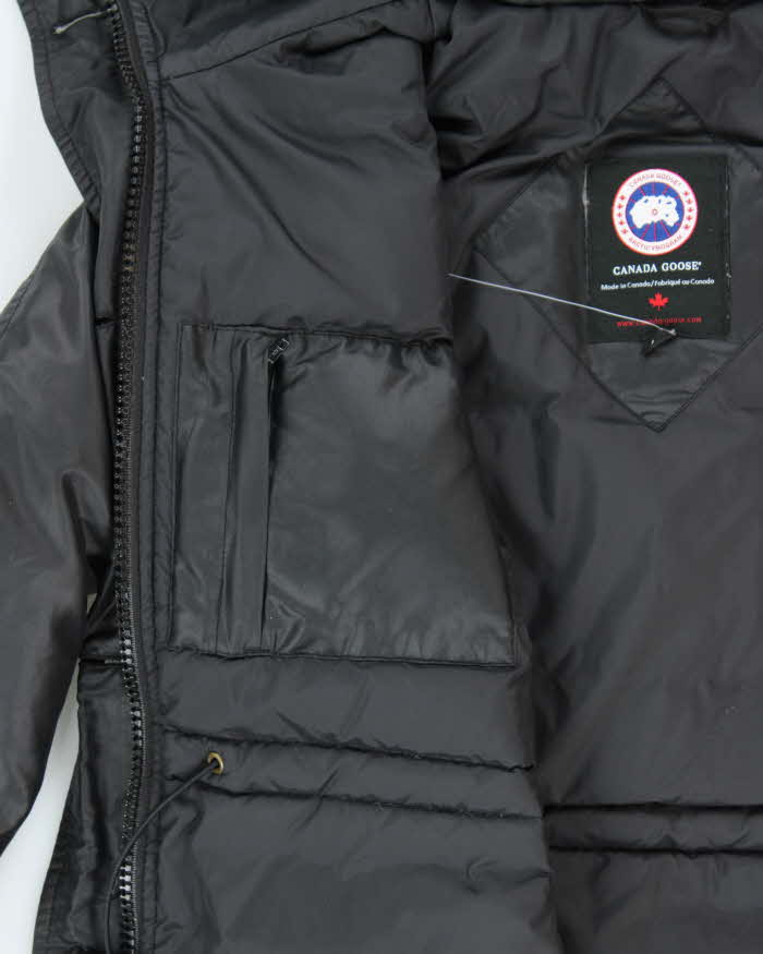 Canada Goose Montbello Goose Down Women's Soft Shell Arctic Parka - M