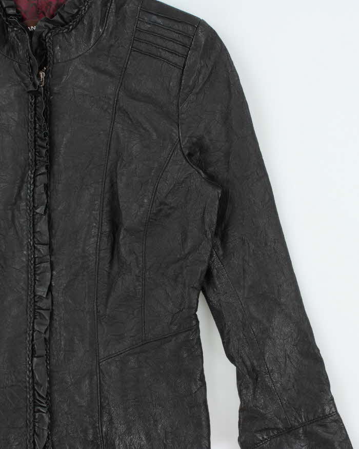 Vintage Y2k 2000s Danier Lightweight Ruffle Detail Leather Jacket - M