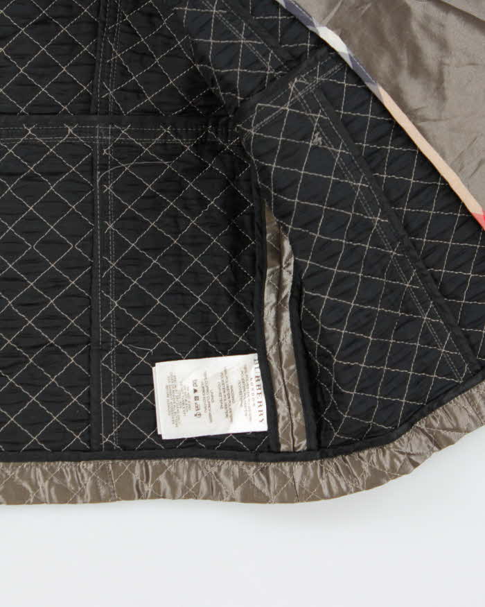 Vintage Burberry Women's Satin Quilted Cropped Pewter Jacket - S