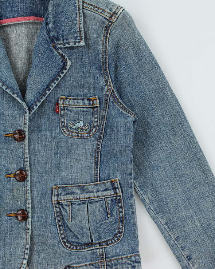 Vintage Y2K 00s Levi's Women's Embroidered Light Wash Cropped Denim Blazer - M