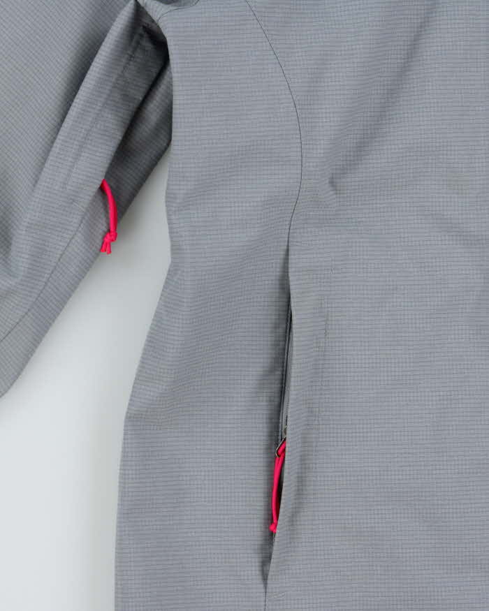 Vintage The North Face Hyvent 2.5L Women's Lightweight Hot Pink Grid Hooded Moutaineering Jacket - M