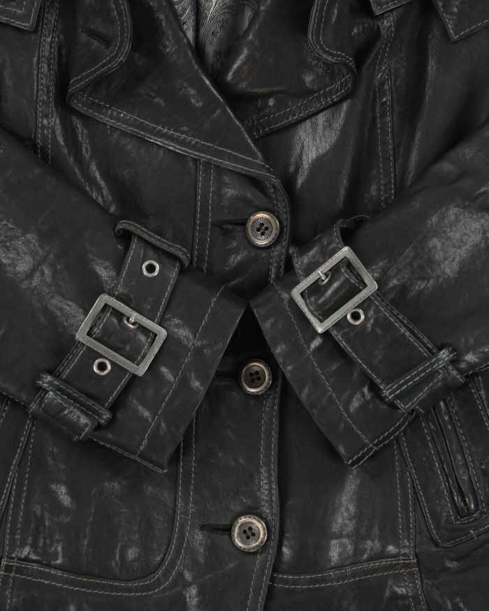 Vintage Y2K 00s Danier Women's Contrast Stitch Italian Leather Belted Moto Jacket - S