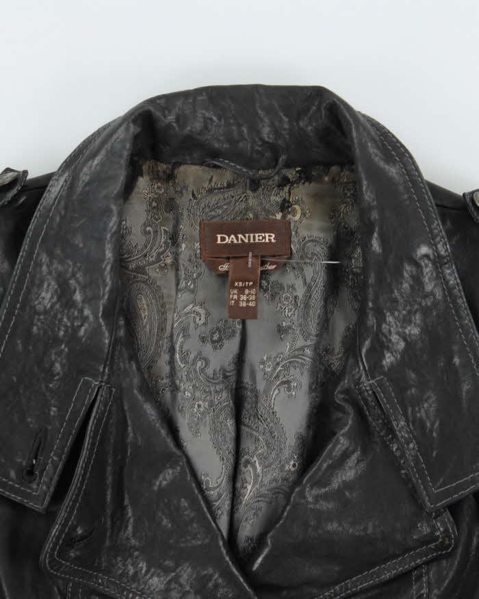 Vintage Y2K 00s Danier Women's Contrast Stitch Italian Leather Belted Moto Jacket - S