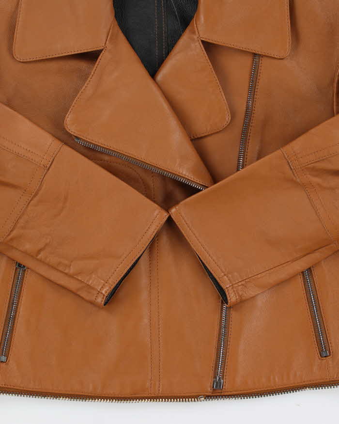 2016 Belstaff Women's Tan Italian Calfskin Leather Cropped Classic Moto Biker Jacket - S