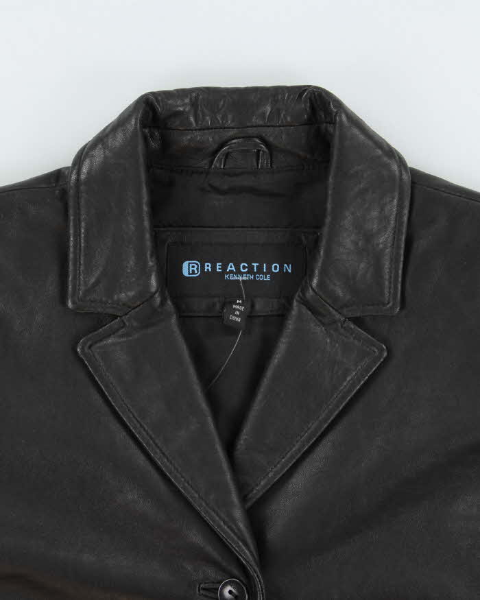 Vintage Y2K 00s Kenneth Cole Reaction Women's Mid Length Button Front Calfskin Leather Jacket - M