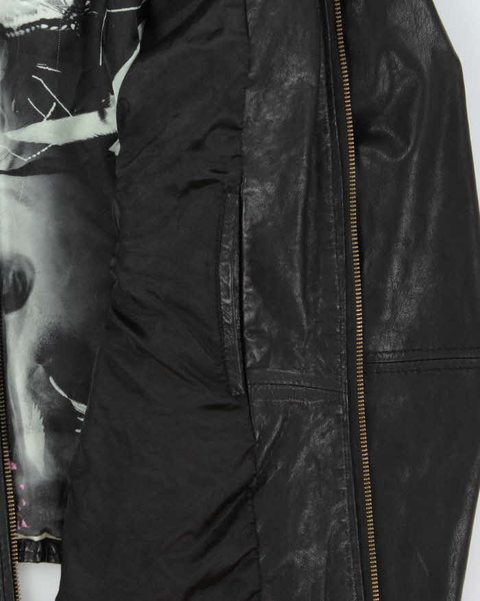 Vintage Y2K 00s Danier Women's Funnel Neck Italian Leather Cafe Racer Moto Jacket - M