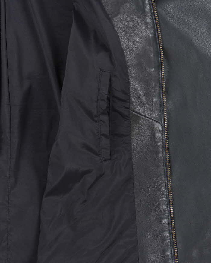 Vintage Y2K 00s Danier Women's Navy Italian Calfskin Leather Cafe Racer Jacket - L