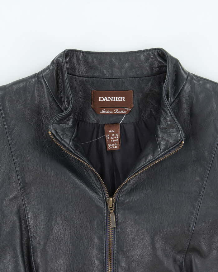 Vintage Y2K 00s Danier Women's Navy Italian Calfskin Leather Cafe Racer Jacket - L