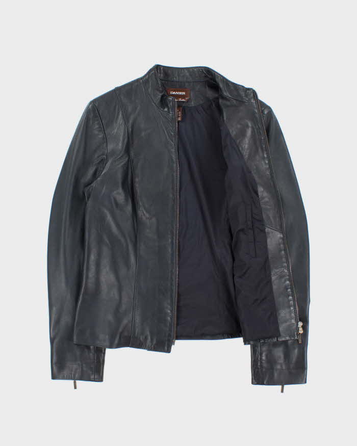 Vintage Y2K 00s Danier Women's Navy Italian Calfskin Leather Cafe Racer Jacket - L