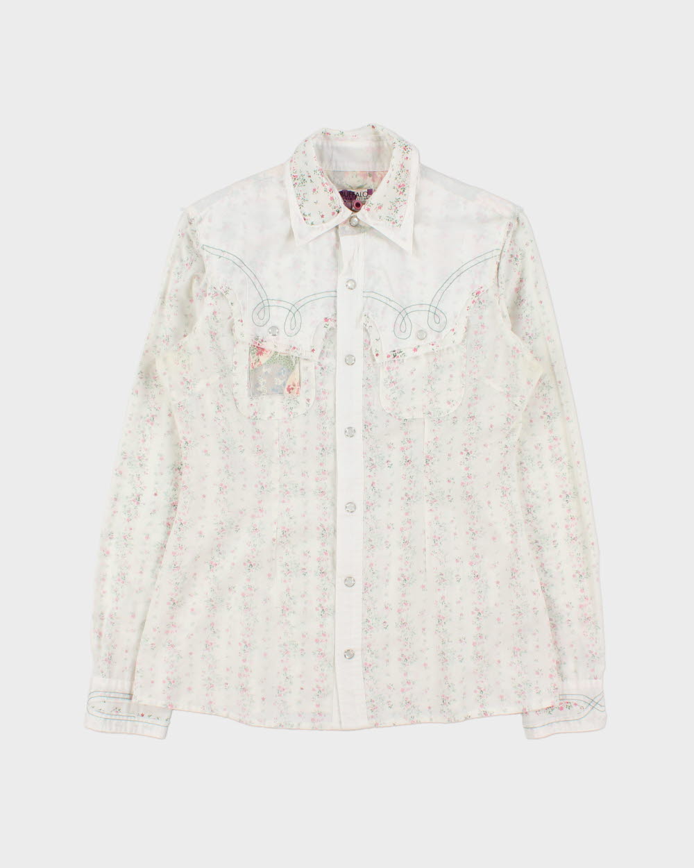 Vintage Y2K 00s Buffalo David Bitton Floral Women's Wild Rose Pearl Snap Button Long Sleeve Western Shirt - M