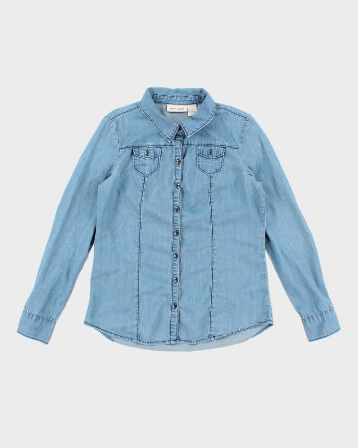 Vintage Women's Y2K DKNY Light Wash Denim Shirt - M