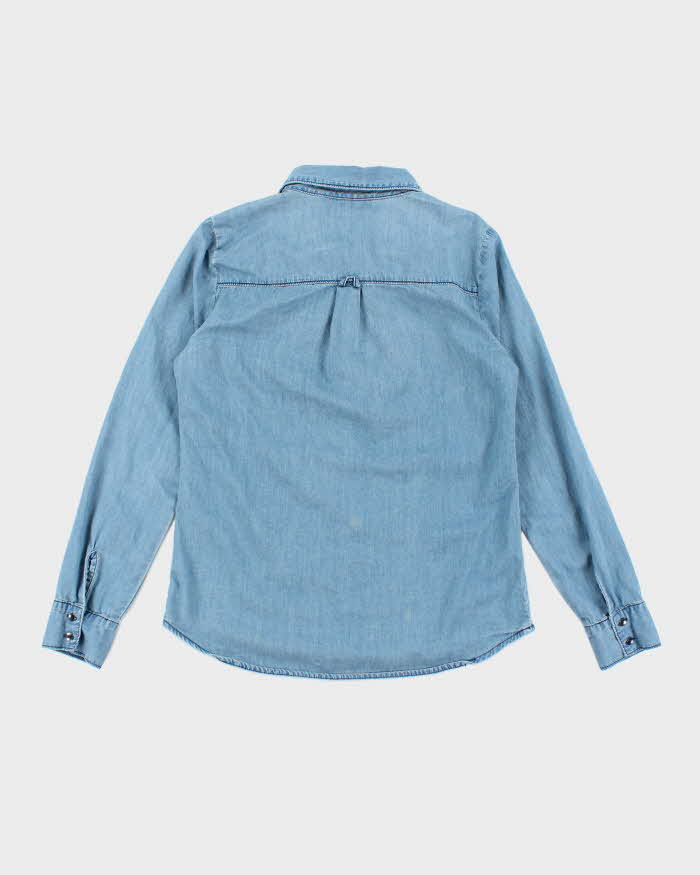 Vintage Women's Y2K DKNY Light Wash Denim Shirt - M