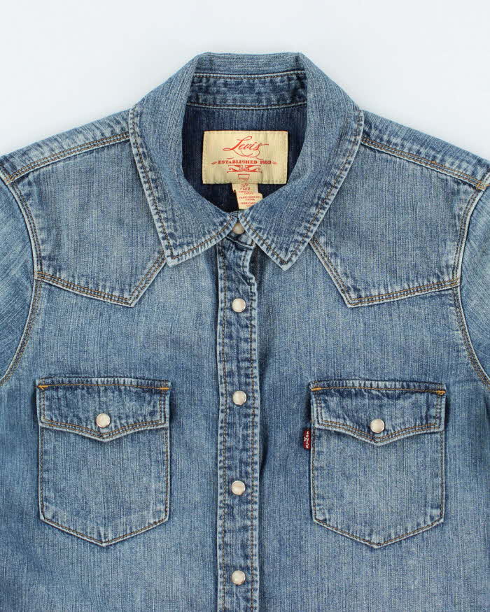 Vintage 2000's Levi's Medium Wash Denim Shirt - S