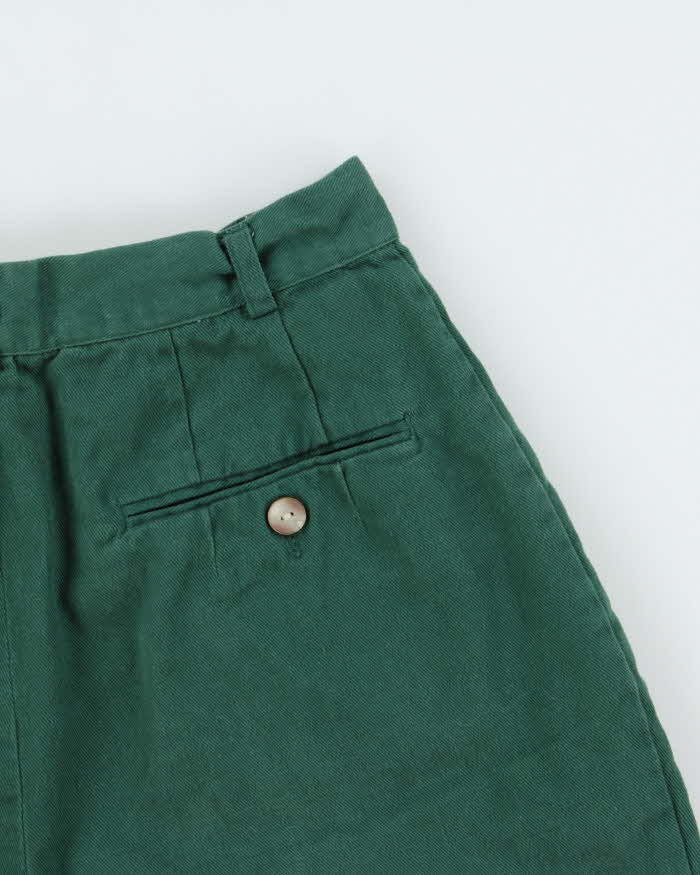Vintage 1990s Reitmans Women's High Waisted Double Pleated Relaxed Fit Chino Bermuda Shorts - W26