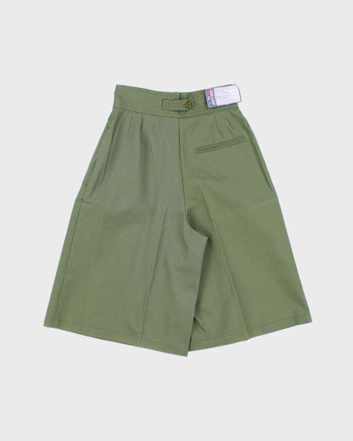 DSWT Vintage 1970s Jean's West Women's Khaki High Waisted Double Pleated Wide Leg Flared Bermuda Shorts - W24