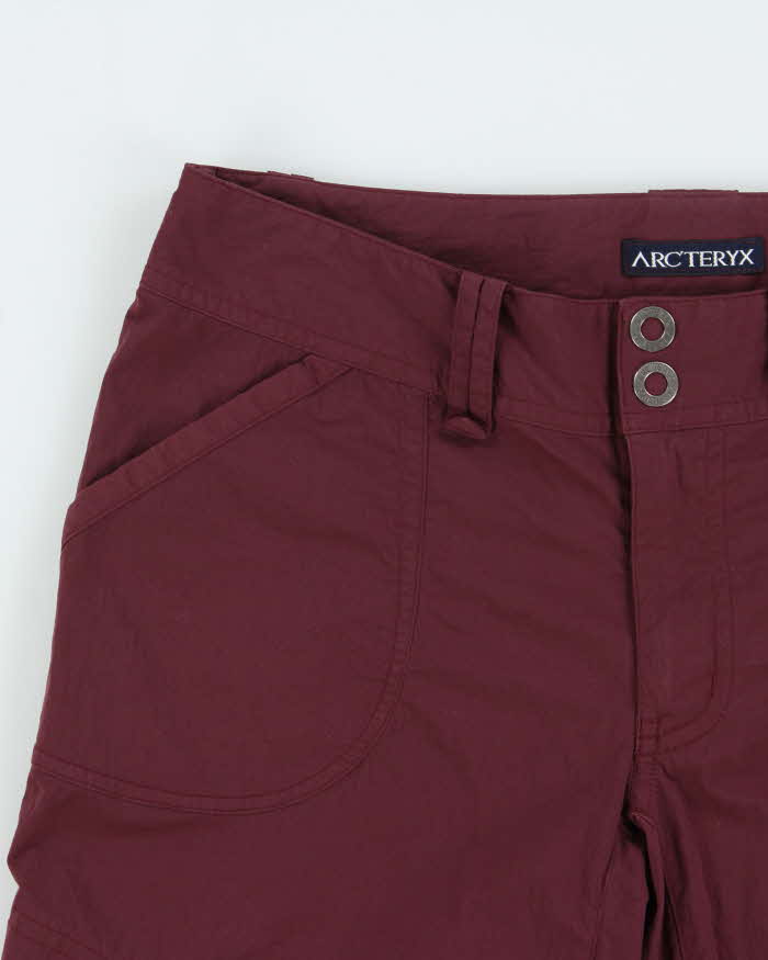 Vintage Arc'teryx Women's Plum Low Rise 3/4 Length Technical Capri Shorts - W28