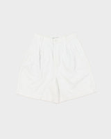 Vintage 1990s Van Heusen Women's High Waisted Double Pleated Relaxed Fit Chino Bermuda Shorts - W25