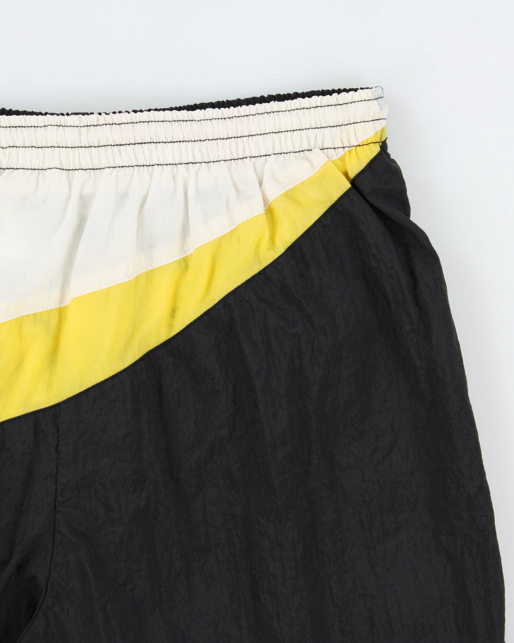 Vintage 1990s Nike Women's Big Swoosh Shell Relaxed Fit Swim Shorts - L