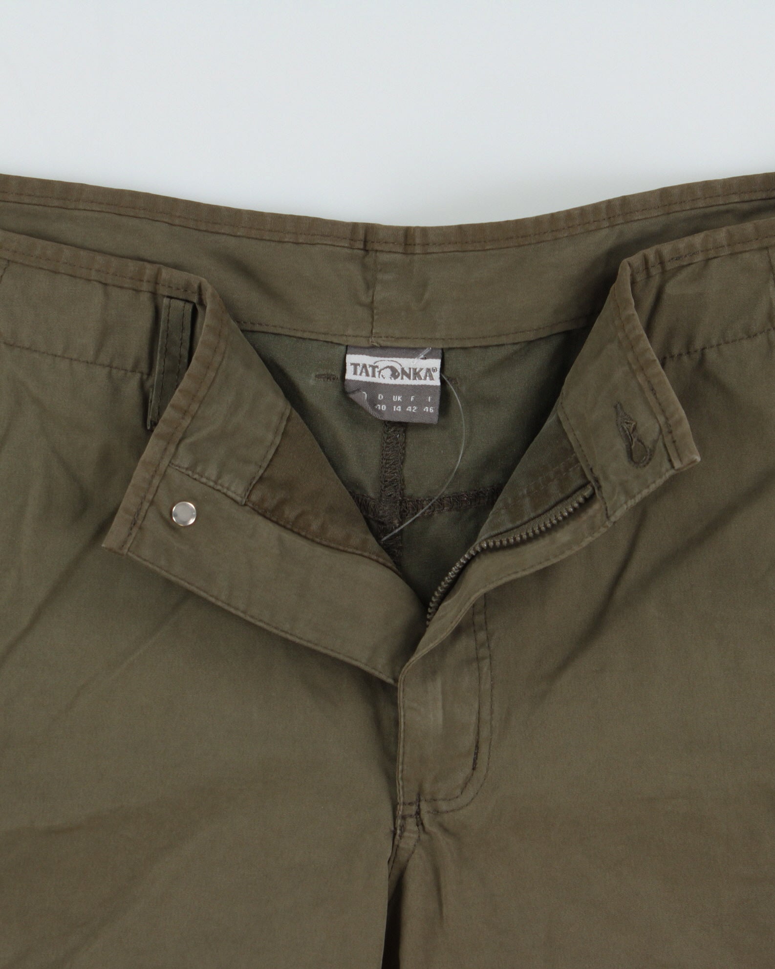 Vintage Tatonka Women's Khaki Canvas Multi-Pocket Relaxed Fit Technical Shorts - W30