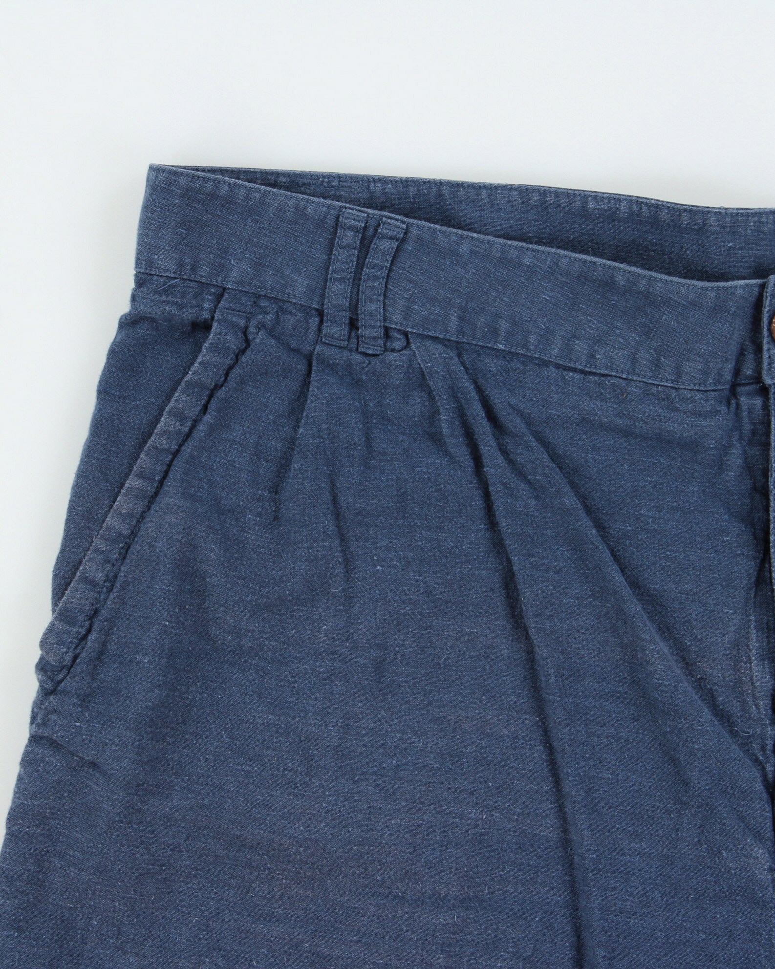 Vintage Patagonia 6" Navy Women's Mid-Rise Linen Look Double Pleated Casual Shorts - W38