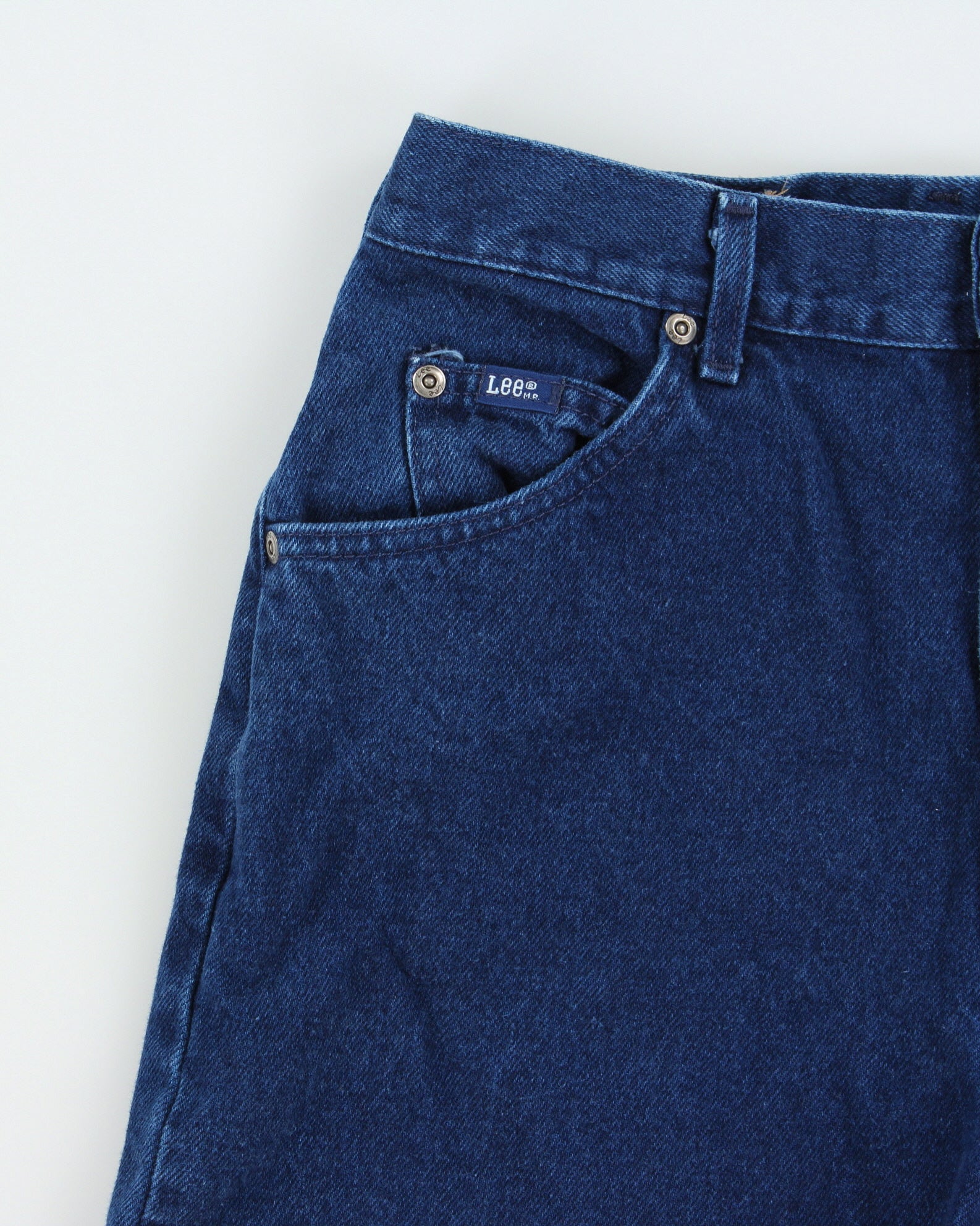 Vintage 1970s Lee Women's High-Rise Indigo Denim Union Made In USA Frayed Mini Shorts - W28