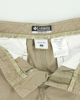 Vintage 2000s Columbia Multi Pocket Cargo Hiking Shorts - W31