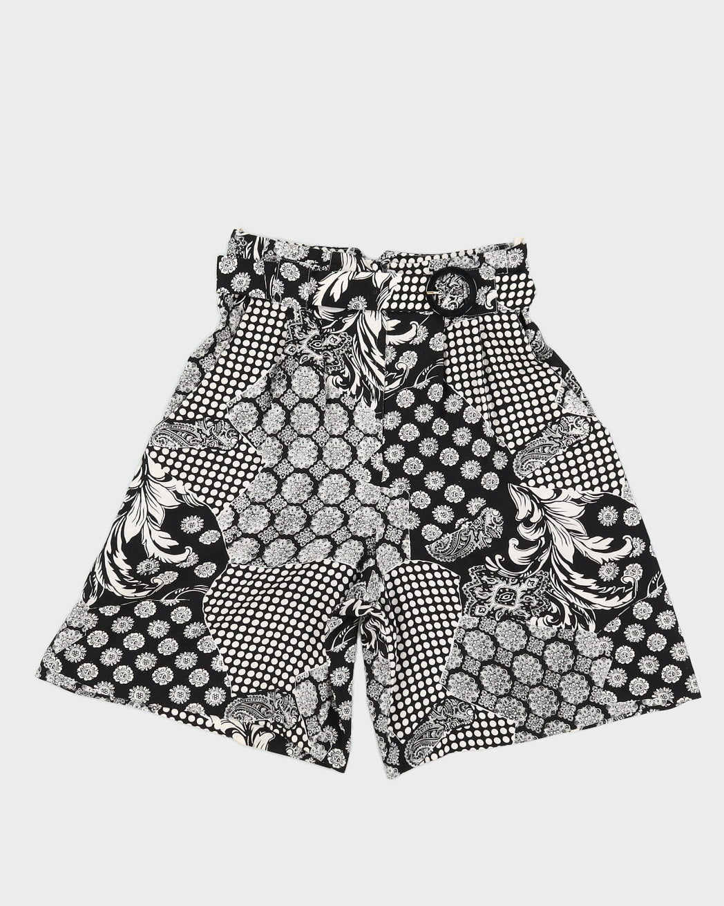 Vintage 1990s High Waist Black and White Patchwork Pattern Shorts - S