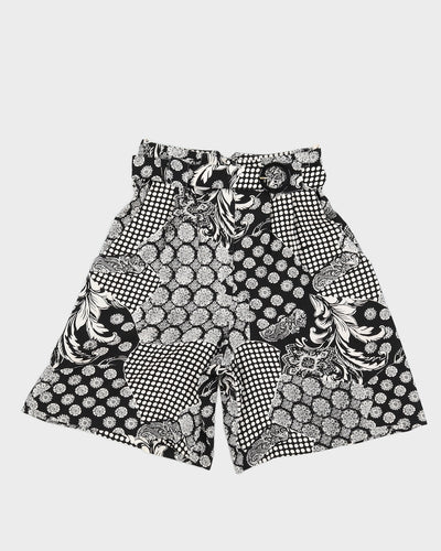 Vintage 1990s High Waist Black and White Patchwork Pattern Shorts - S