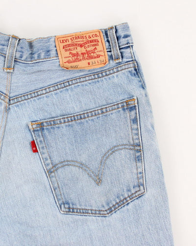 Vintage Women's Levi's Cut Off Shorts - W28