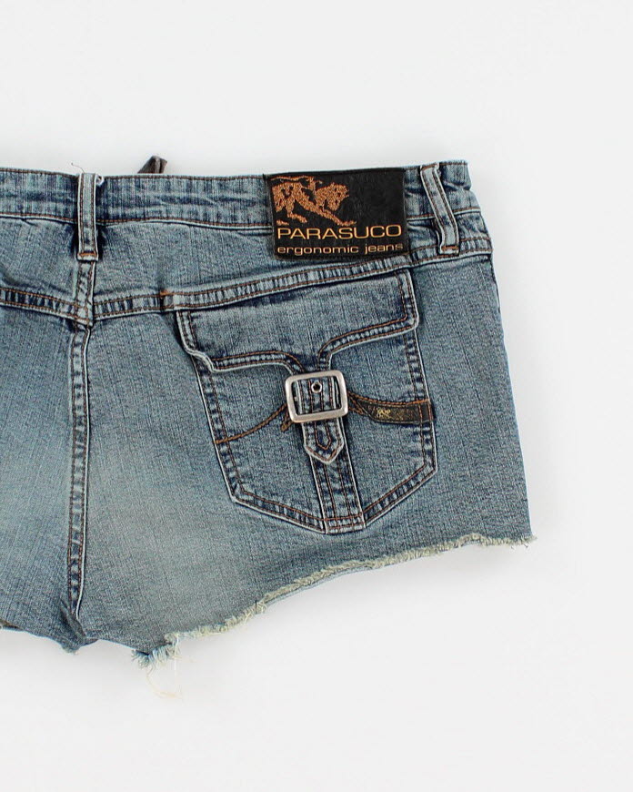 Vintage Y2K Women's Cut Off Denim Shorts - W32