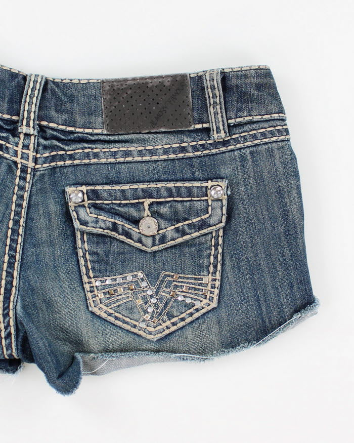 Vintage Y2K Women's Cut Off Denim Shorts - W28