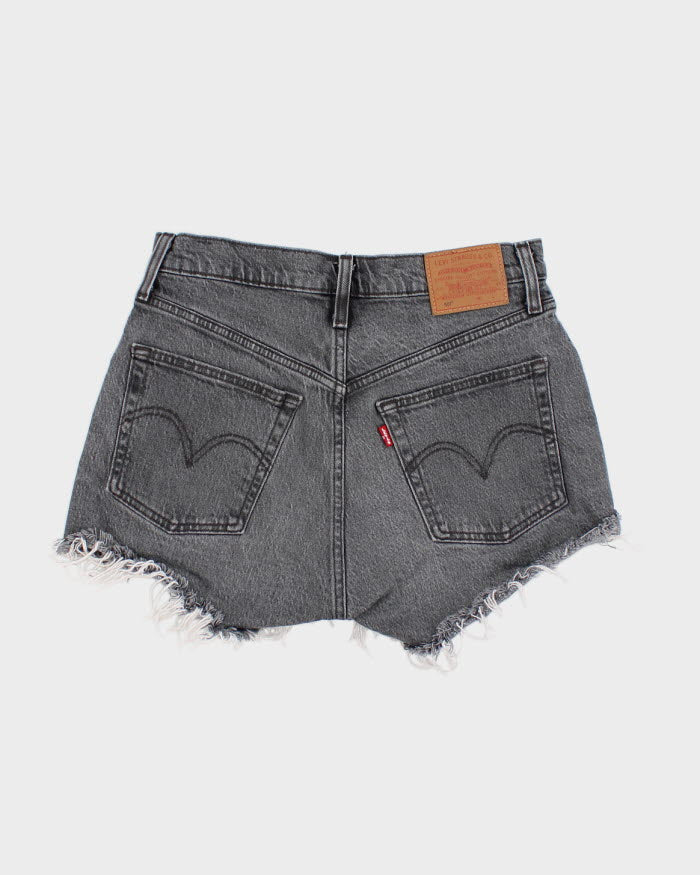 Vintage Women's Levi's Cut Off Jean Shorts - W28