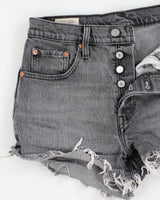 Vintage Women's Levi's Cut Off Jean Shorts - W28