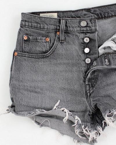 Vintage Women's Levi's Cut Off Jean Shorts - W28