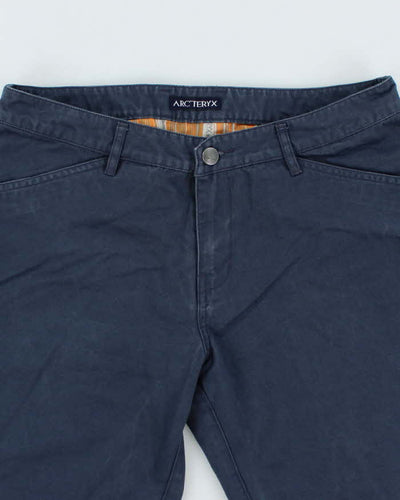 Arc'teryx Women's Navy Shorts - W32