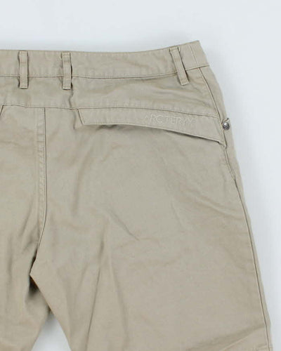 Arc'teryx Women's Shorts - W32