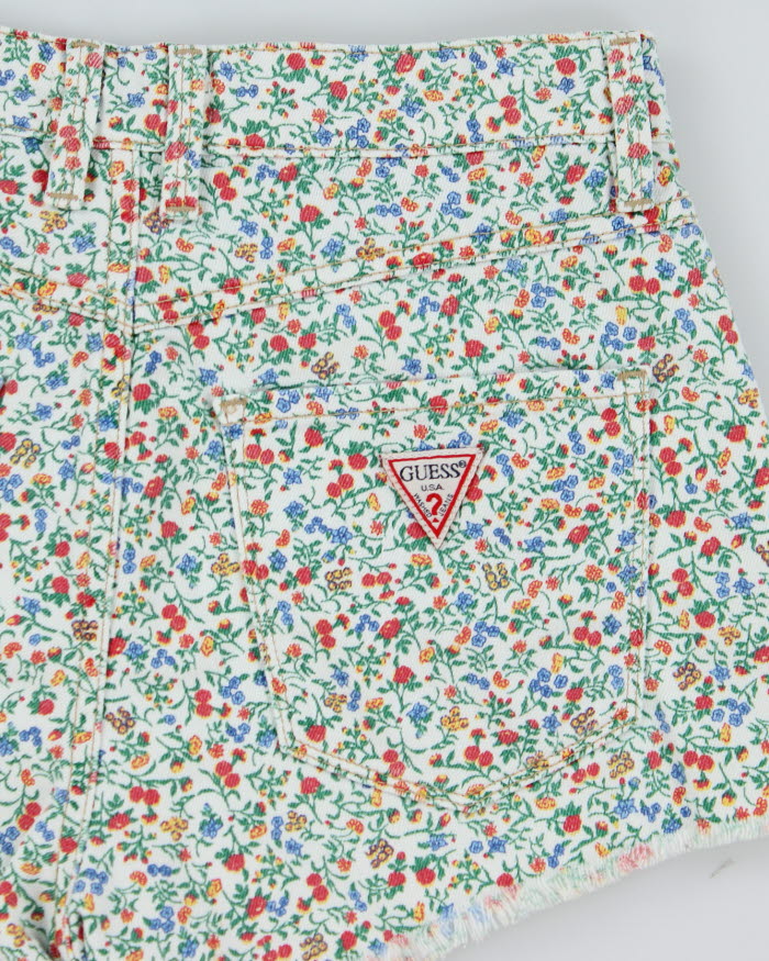 Vintage Guess Floral denim Shorts - W27