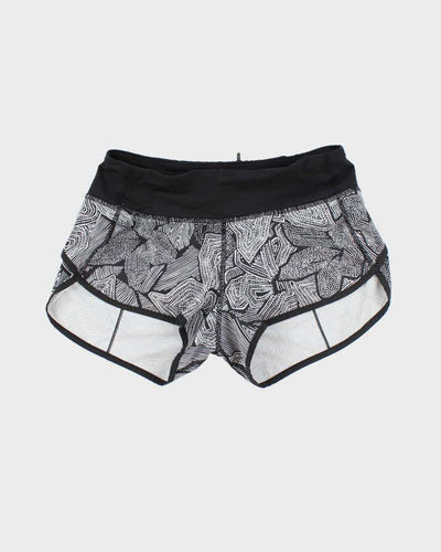 Lululemon Pattern Shorts - XS