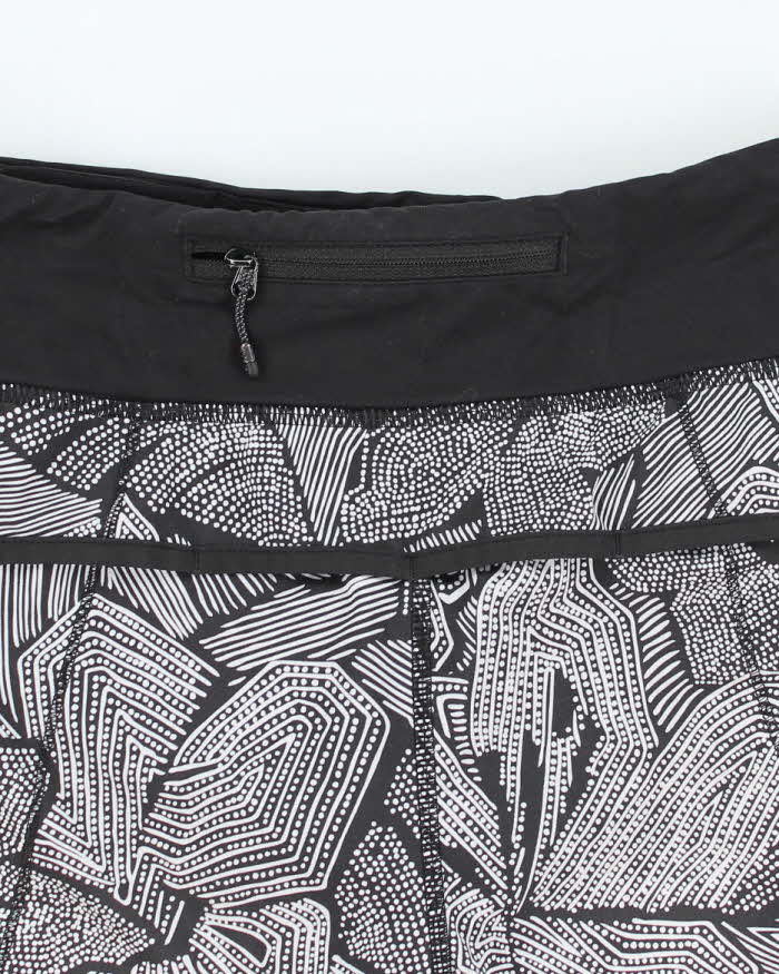 Lululemon Pattern Shorts - XS