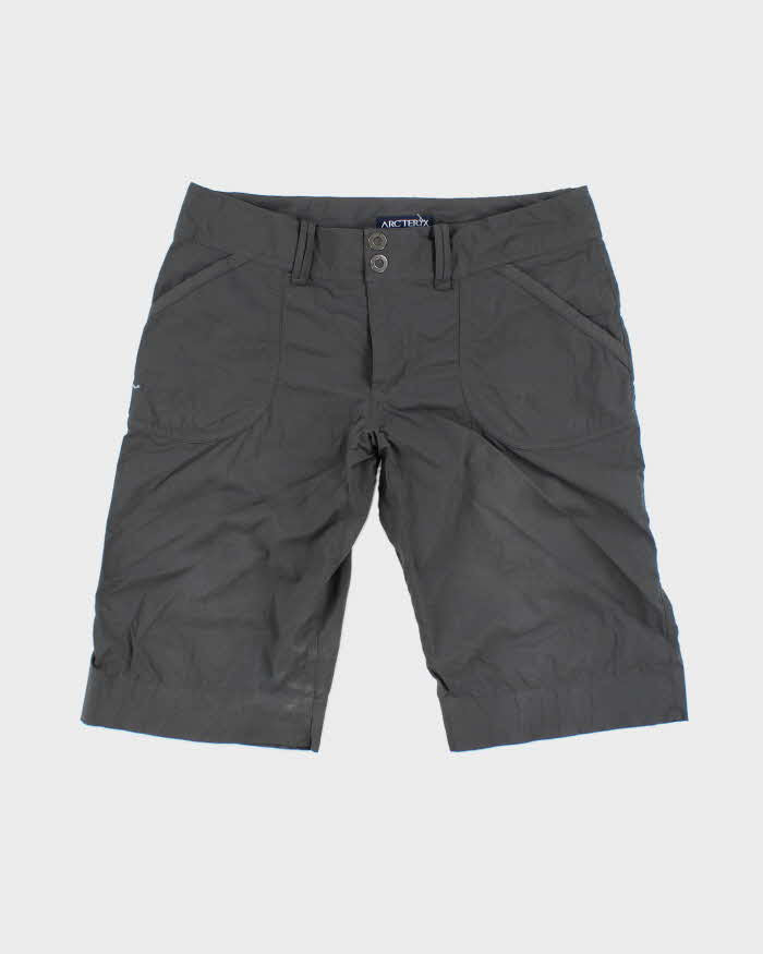 Vintage Y2K Womnen's Arc'teryx Lightweight Hiking Shorts - W30 L12