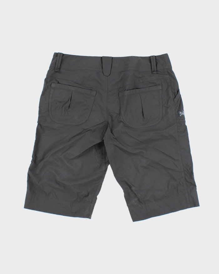 Vintage Y2K Womnen's Arc'teryx Lightweight Hiking Shorts - W30 L12