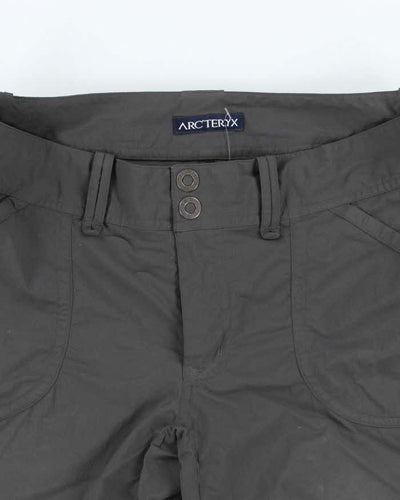 Vintage Y2K Womnen's Arc'teryx Lightweight Hiking Shorts - W30 L12