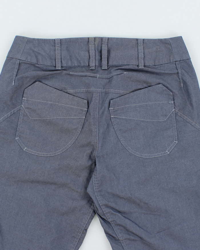 Vintage Y2K Arc'teryx 3/4 Lightweight Shorts - W32 L29
