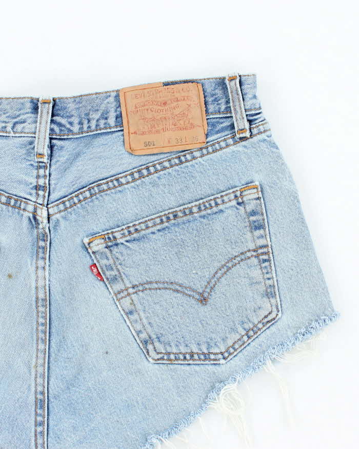Vintage Levi's Light Wash Cut Off Denim Shorts - W30 L2