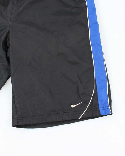 Vintage Y2K Nike Lightweight Netted Sports Shorts - XL