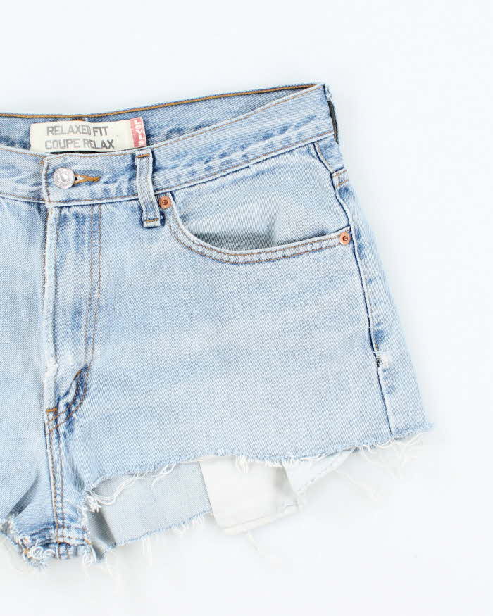 Vintage 00s Levi's Light Wash Denim Shorts - W32